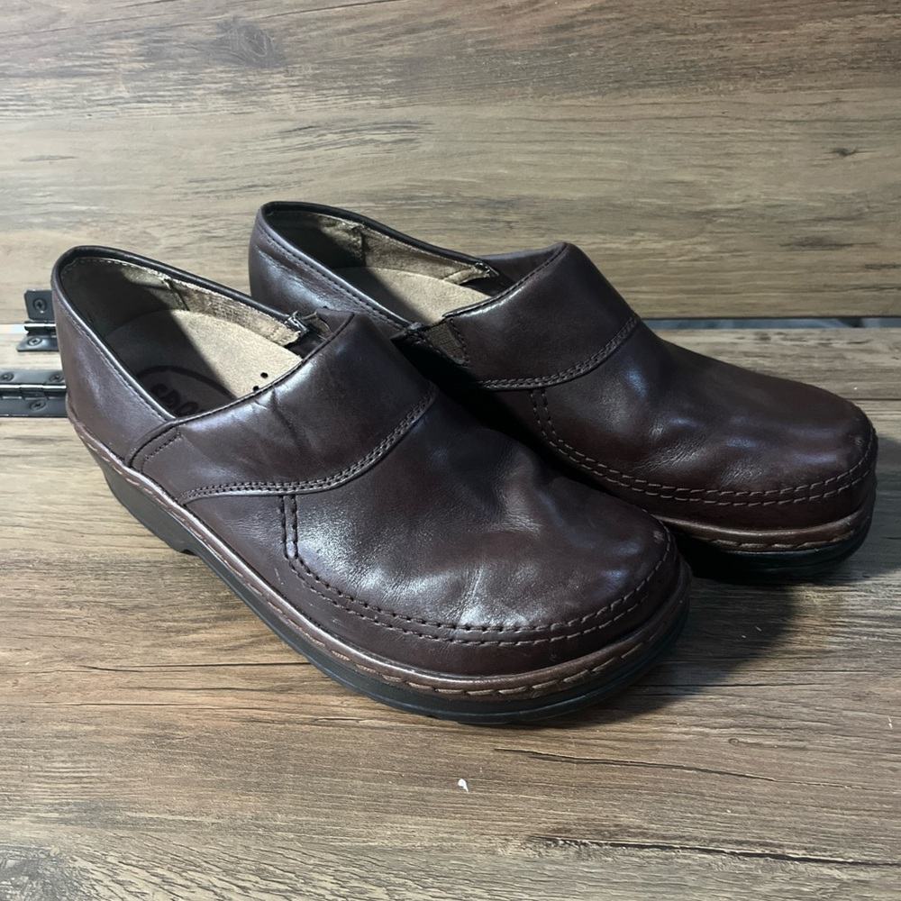 Klogs Womens Sonora Work Clog Size 9M Brown Leather Non-Slip Classic Comfort